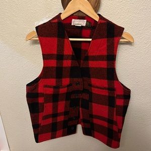 Filson Mackinaw wool vest